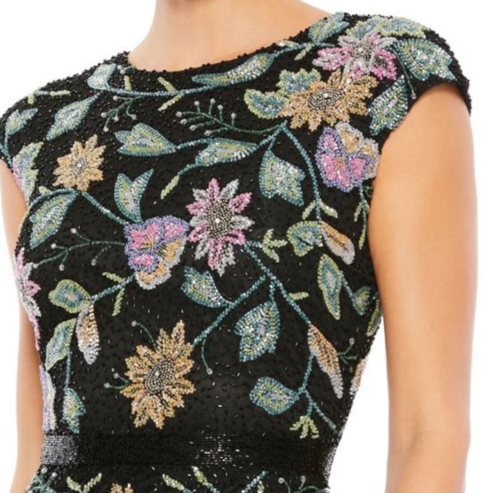 MAC DUGGAL Floral Beaded Tulle Column Gown in Black Multi Size US 14